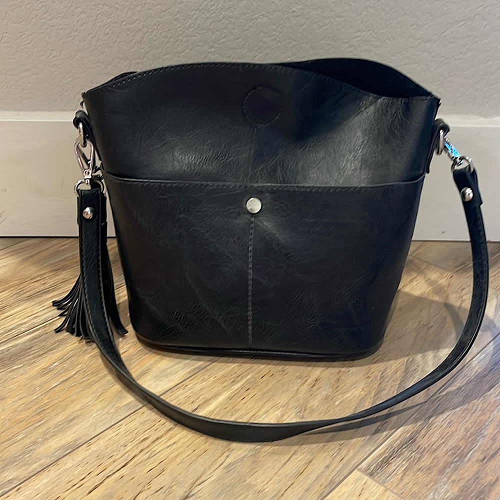 Black bucket style purse